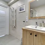 Gosciniec Skorusa By Interhome בקתה *