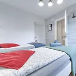 בקתה Gosciniec Skorusa By Interhome קושצ'ליסקו