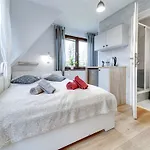 Gosciniec Skorusa By Interhome בקתה קושצ'ליסקו