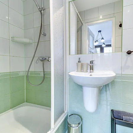 Gosciniec Skorusa By Interhome 木屋