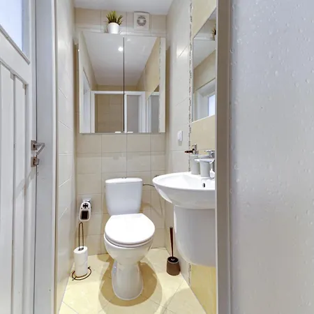 Gosciniec Skorusa By Interhome
